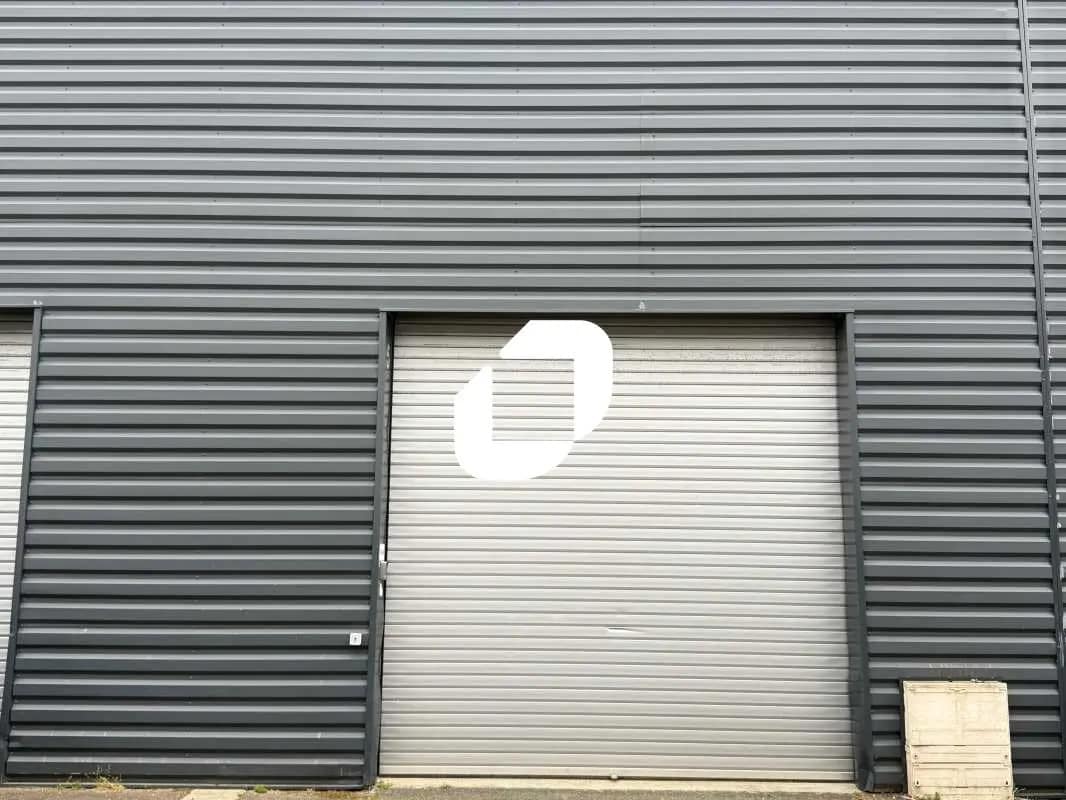 Office in Mérignac for lease Building Photo- Image 1 of 6