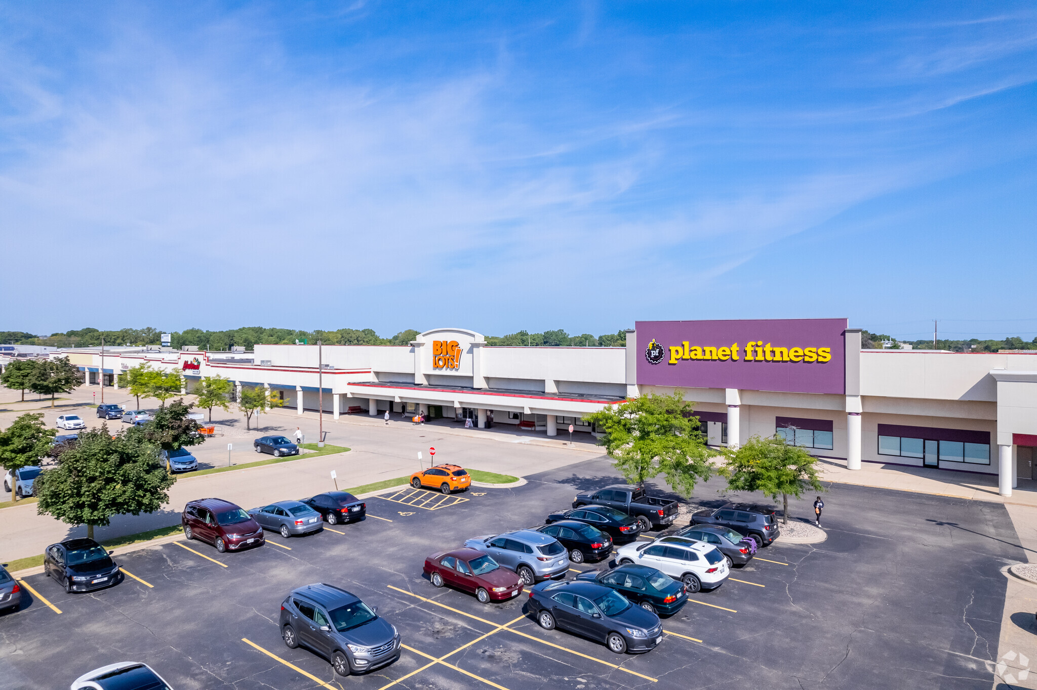 2700 W College Ave, Appleton, WI for lease Building Photo- Image 1 of 25