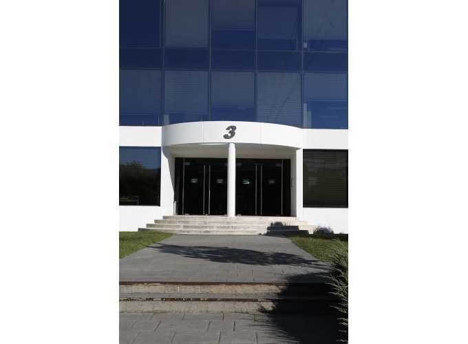 Calle del Musgo, 3, Madrid, Madrid à louer - Photo du bâtiment - Image 3 de 5