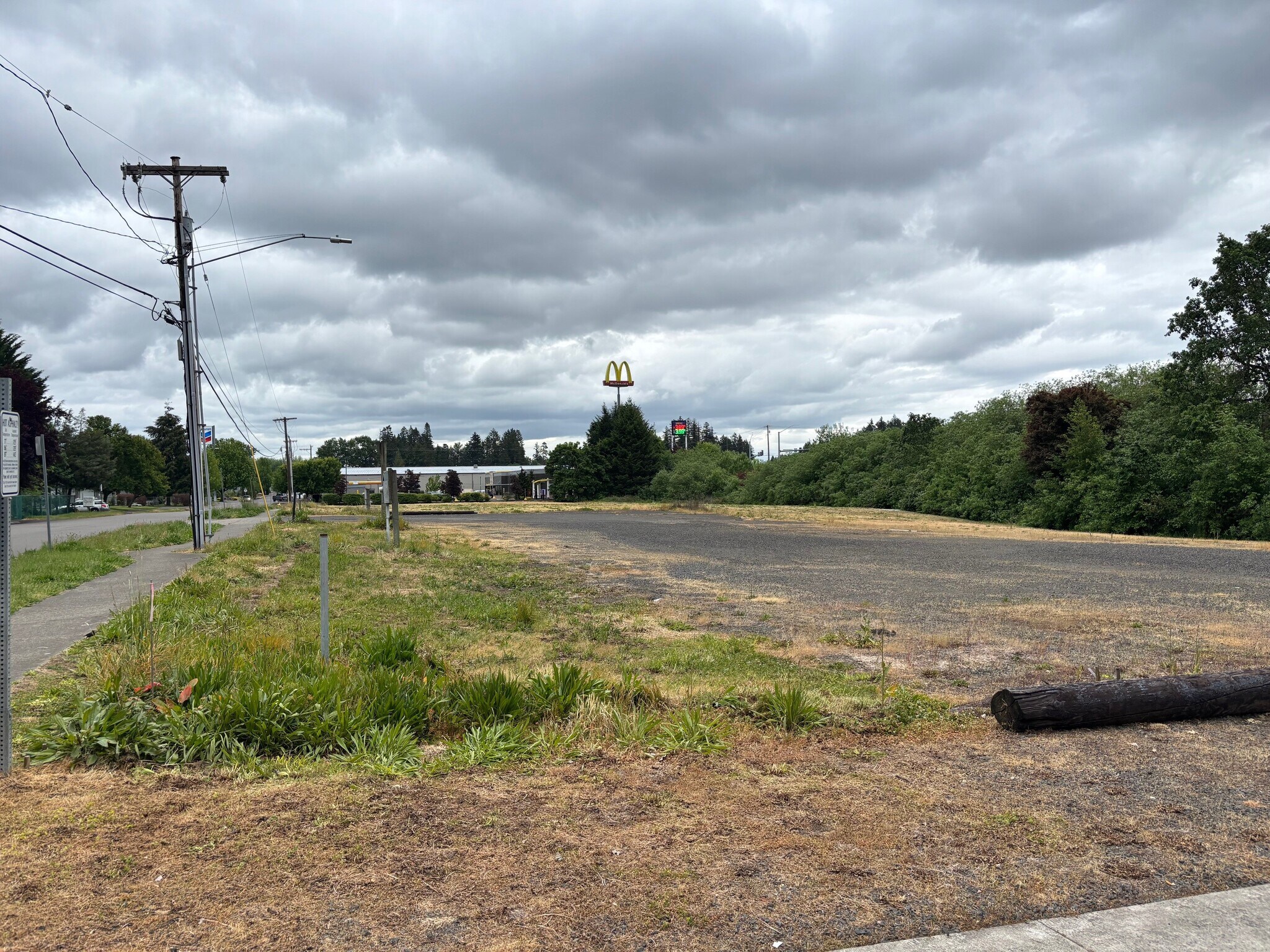 31047 NW Highland Ct, North Plains, OR for sale Building Photo- Image 1 of 4