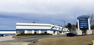 Plus de détails pour 1501 Paramount Dr, Waukesha, WI - Local d'activités à louer