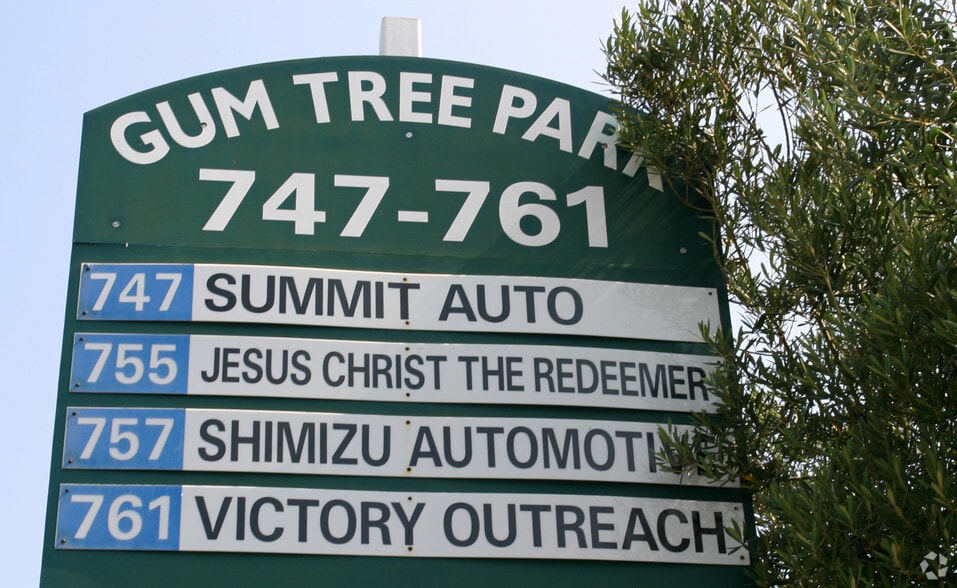 747-761 E 223rd St, Carson, CA for sale - Building Photo - Image 3 of 10