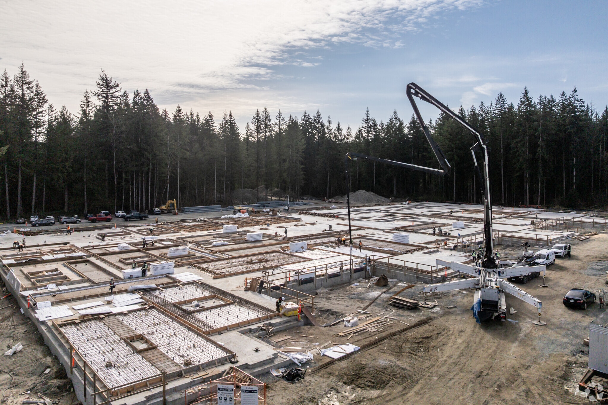 3155 195 St, Surrey, BC for lease Primary Photo- Image 1 of 2