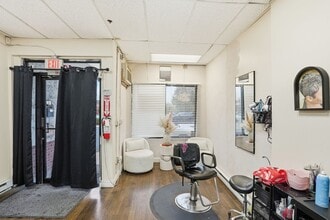 400-410 Neponset Ave, Dorchester, MA à louer Photo intérieure- Image 2 de 4