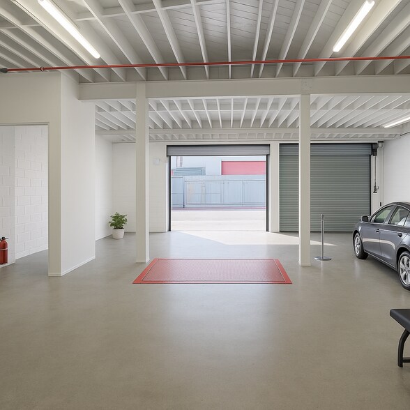 901 E 31st St, Los Angeles, CA à louer - Photo du bâtiment - Image 3 de 18