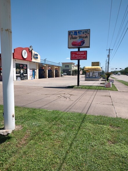 2922 FM 528 Rd, Webster, TX for sale - Building Photo - Image 3 of 13