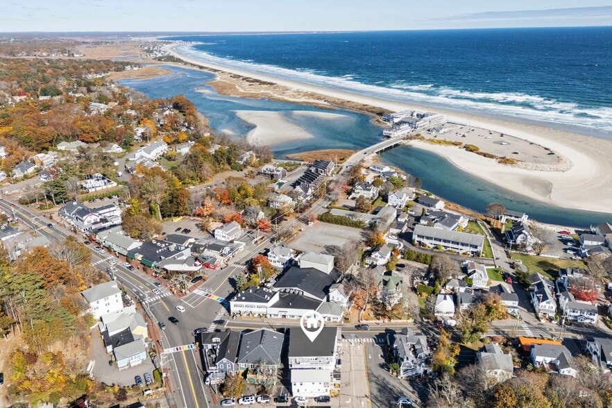 20 Shore Rd, Ogunquit, ME à vendre - Photo du bâtiment - Image 2 de 35