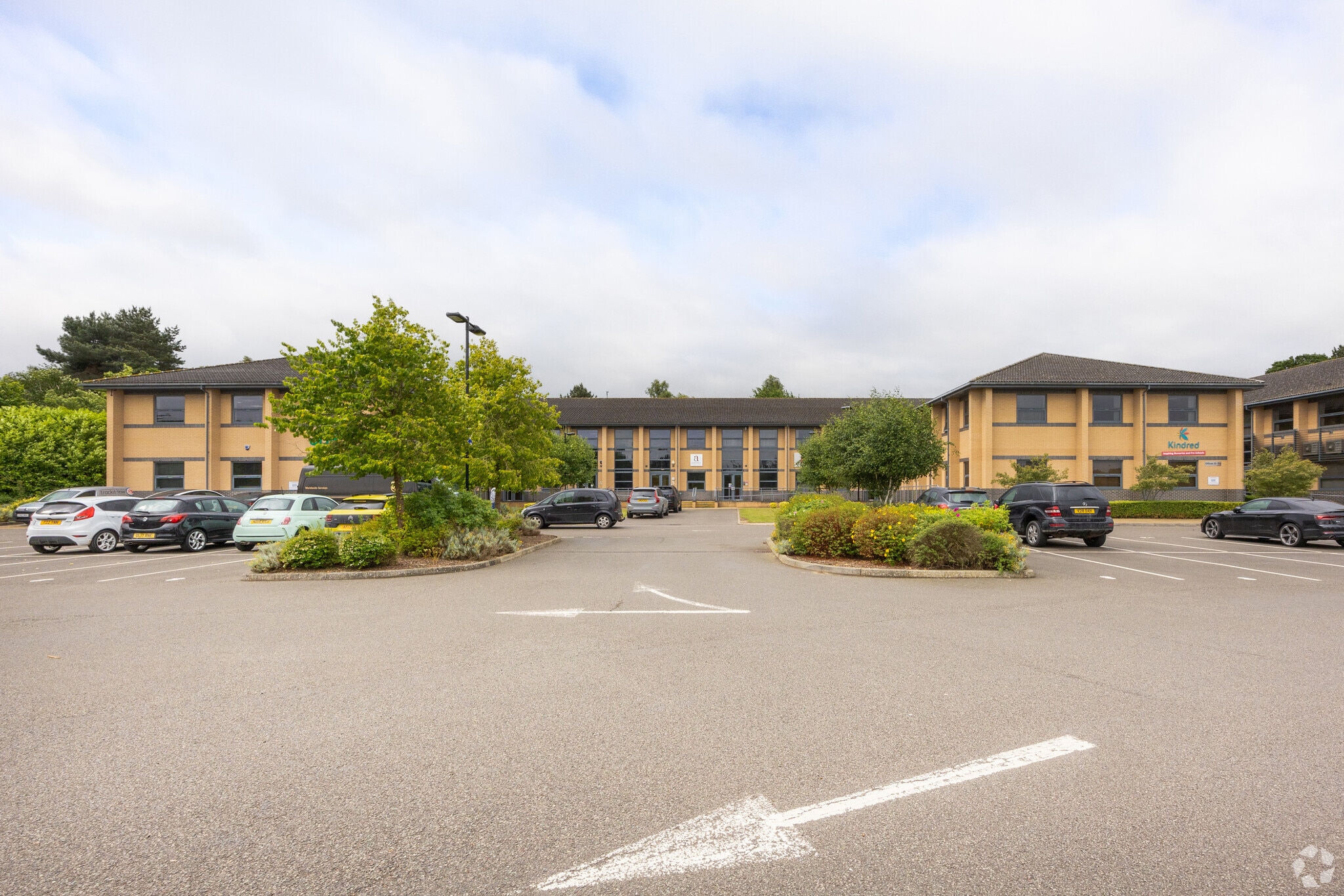 1-11 Kettering Pky, Kettering à vendre Photo principale- Image 1 de 27