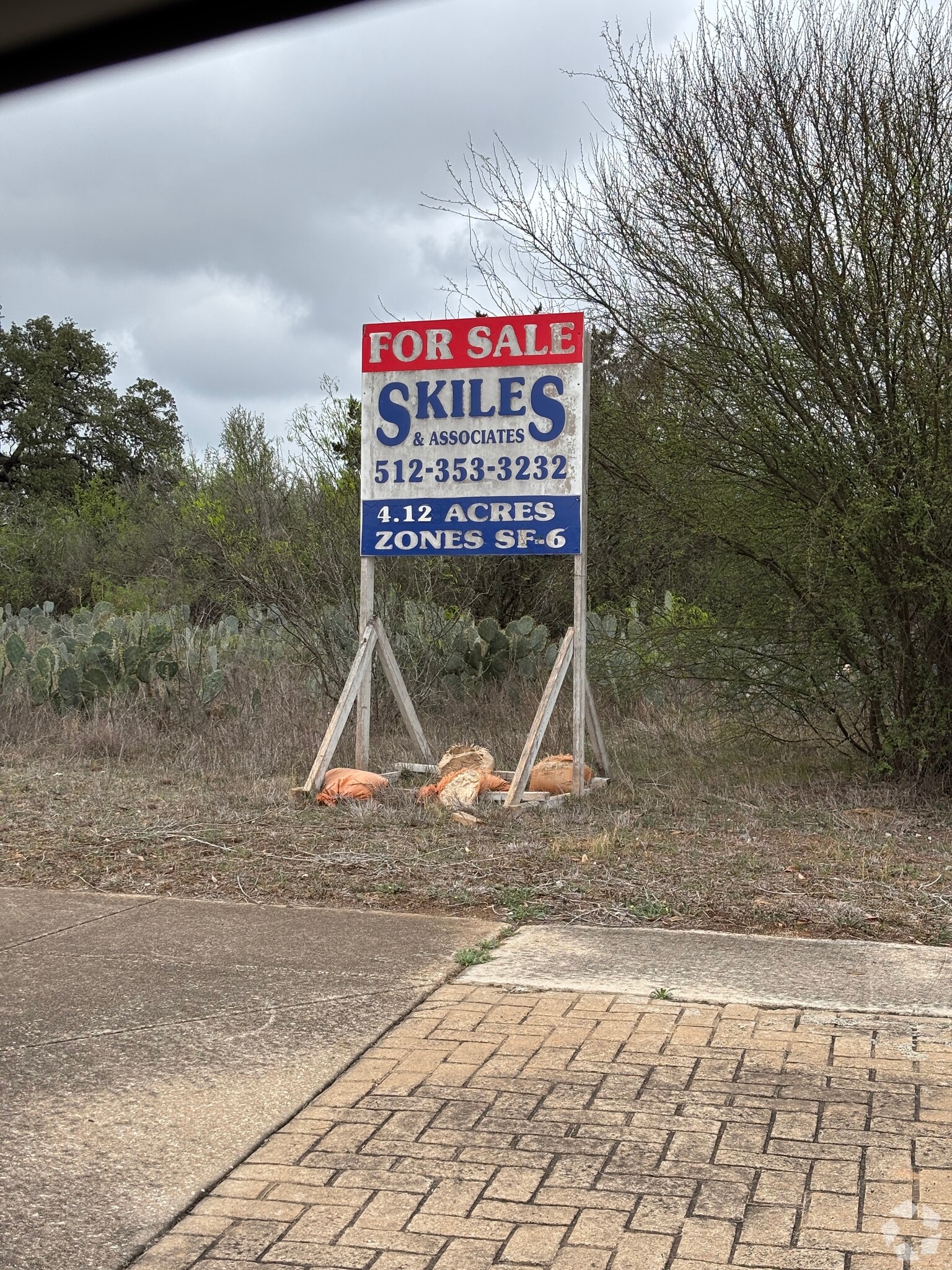 N Bishop St & Craddock Ave, San Marcos, TX for sale Primary Photo- Image 1 of 2