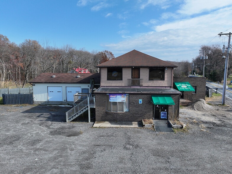 8214 North Point Rd, Edgemere, MD for sale - Primary Photo - Image 1 of 7