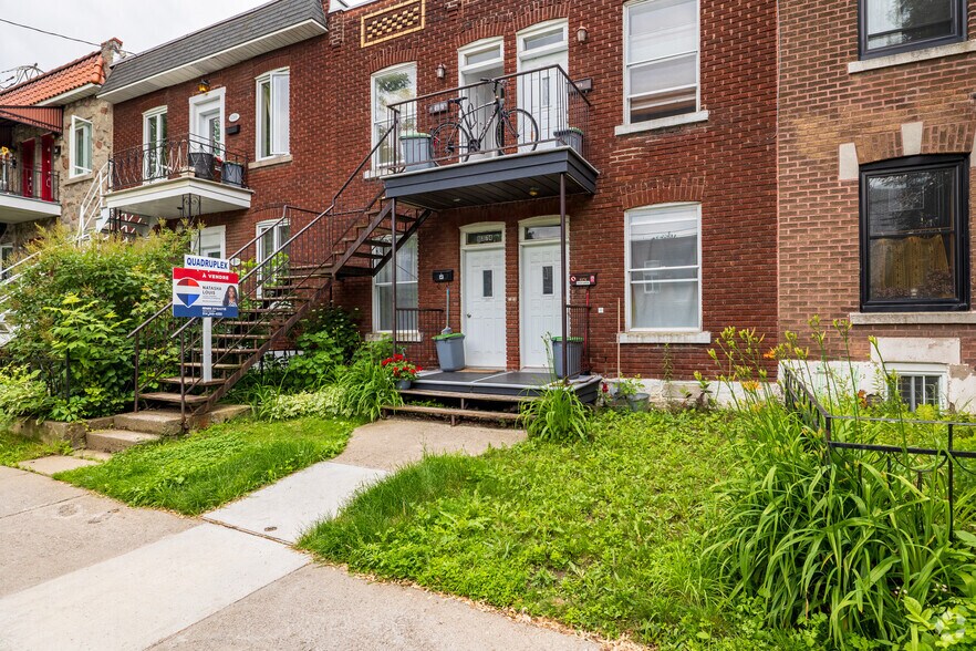 6370-6376 Rue Chambord, Montréal, QC à vendre - Photo du bâtiment - Image 2 de 2