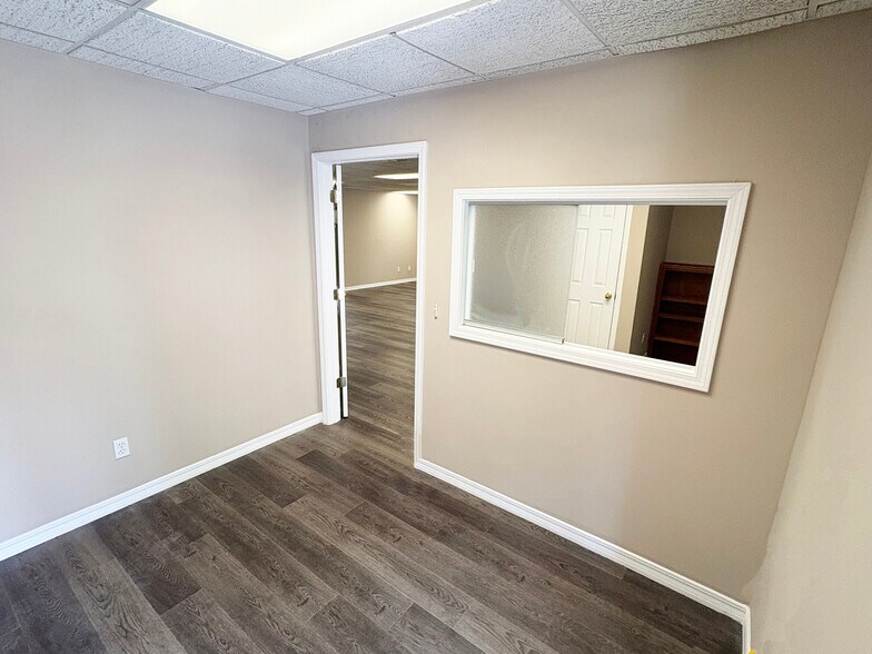 3840 Williamsburg Park Blvd, Jacksonville, FL à vendre - Photo du bâtiment - Image 2 de 13