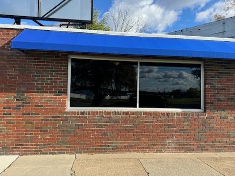 6908 Buffalo Ave, Niagara Falls, NY for sale - Primary Photo - Image 1 of 40