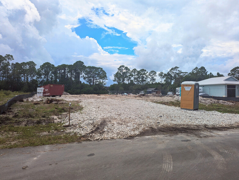 550 Martin Road, Palm Bay, FL for lease - Building Photo - Image 3 of 5