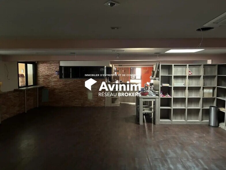 Commerce de détail dans Aix-en-Provence à louer - Photo intérieure - Image 2 de 3