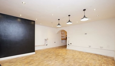 1 Bolton Pl, Ulverston for lease Interior Photo- Image 2 of 4