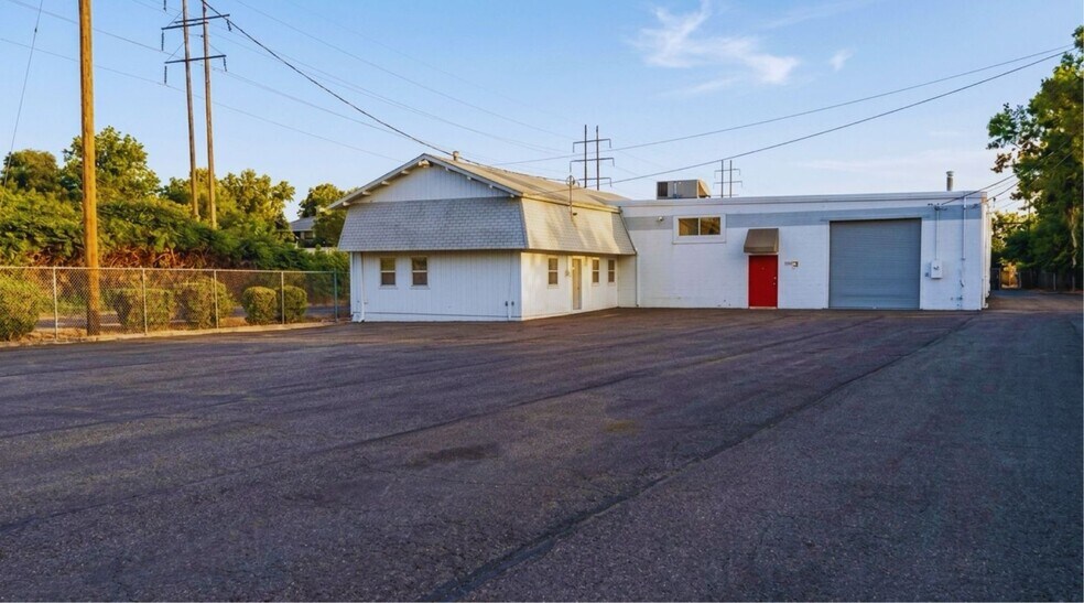 40-48 Samsondale Ave, West Haverstraw, NY à vendre - Photo du bâtiment - Image 2 de 4