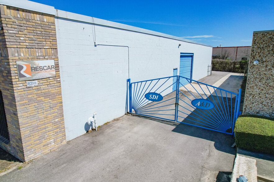 7316 NE Loop 410, San Antonio, TX for lease - Building Photo - Image 3 of 15