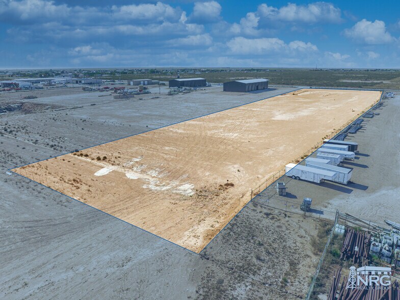 5620 N FM 1788, Midland, TX à louer - Photo du bâtiment - Image 3 de 6