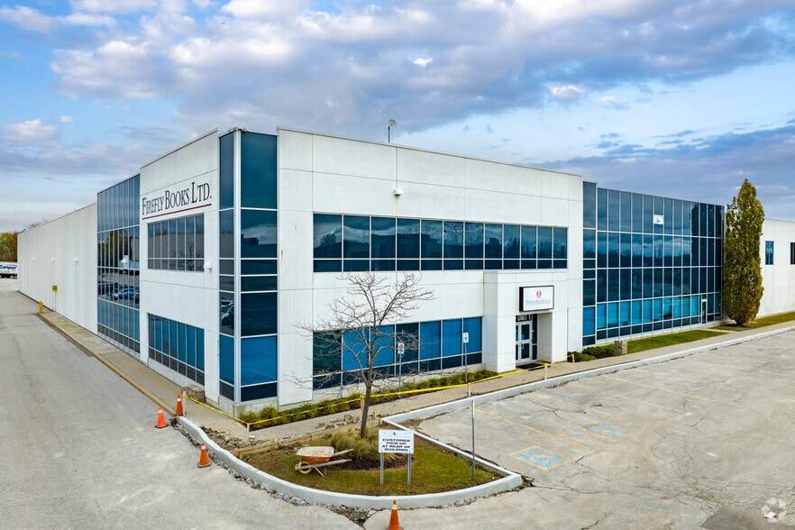 50 Staples Ave, Richmond Hill, ON for lease - Building Photo - Image 2 of 4