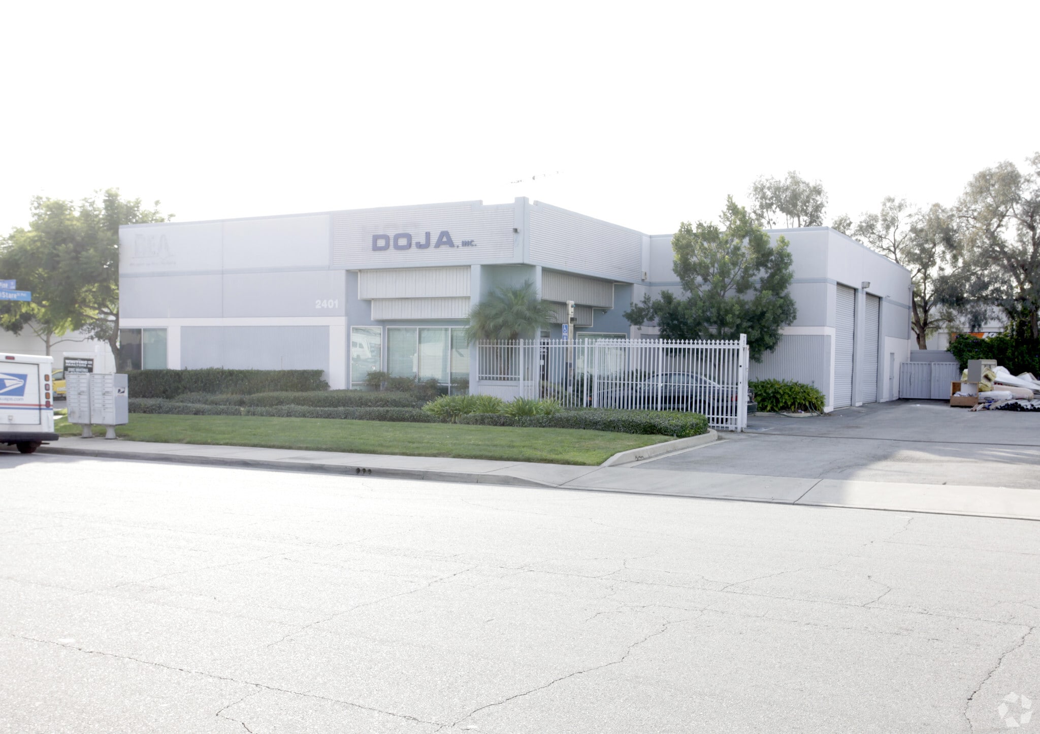 2401 Pine St, Pomona, CA for sale Primary Photo- Image 1 of 8