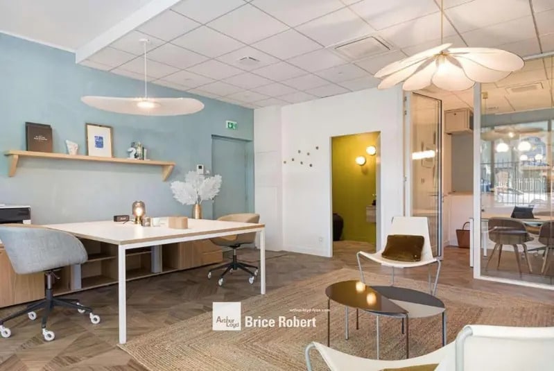 8 Rue Des Girondins, Lyon for lease Interior Photo- Image 1 of 6