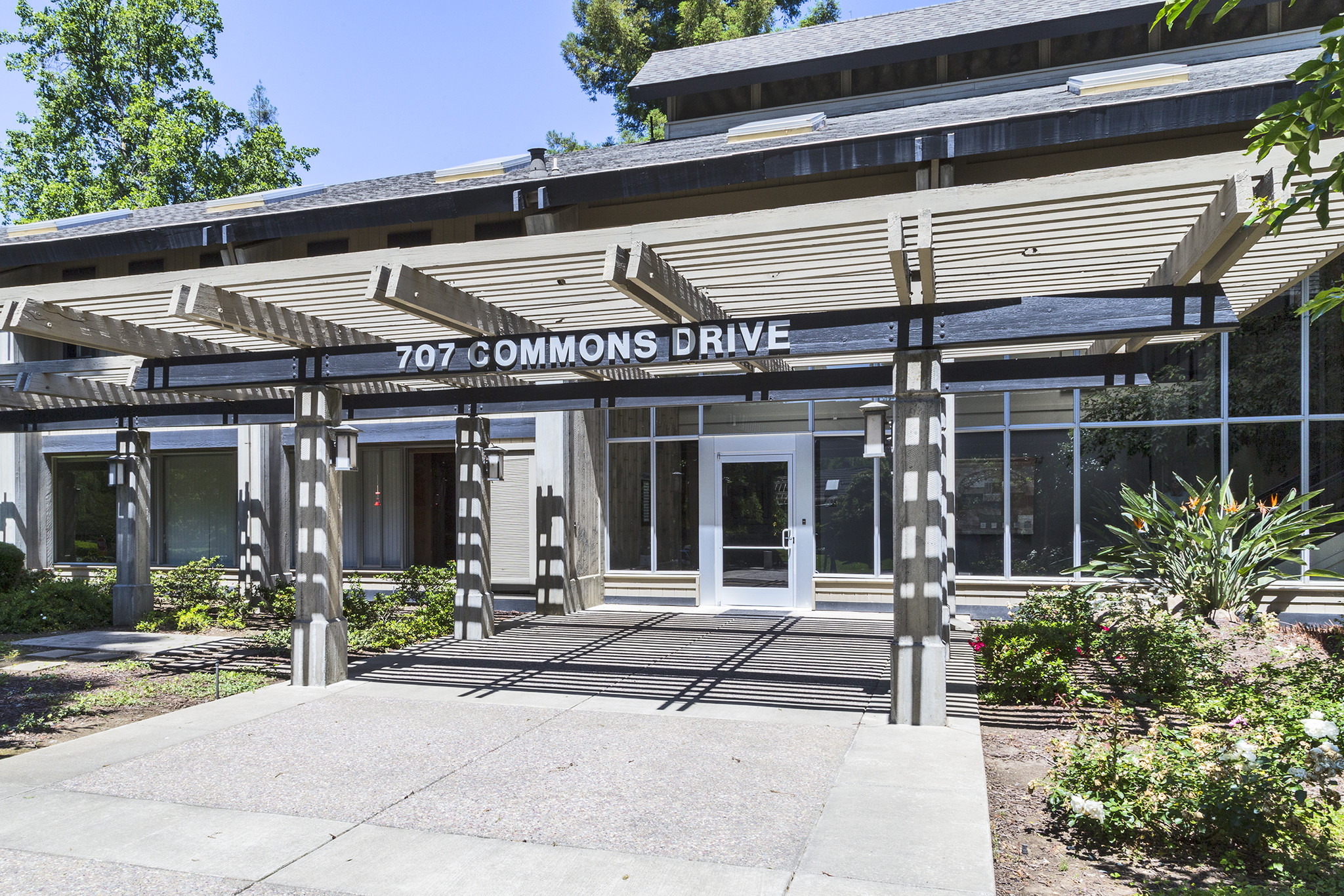 707 Commons Dr, Sacramento, CA for sale Building Photo- Image 1 of 1