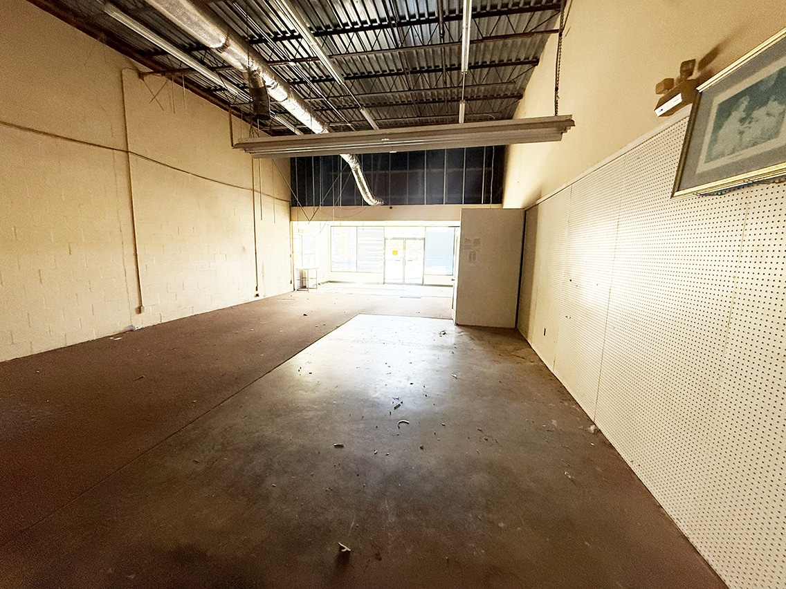 3570 Georgia Highway 20, Conyers, GA for lease Interior Photo- Image 1 of 6