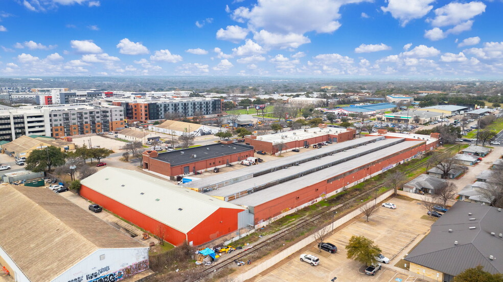 4201 Congress Ave S, Austin, TX for lease - Building Photo - Image 3 of 51