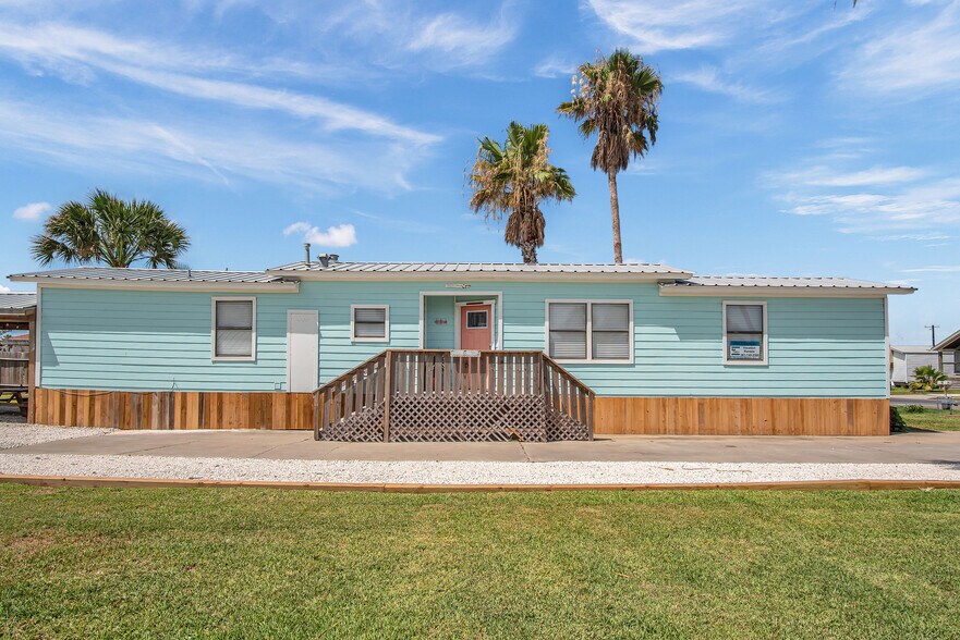 801 South 9th St, Port Aransas, TX à vendre - Photo du bâtiment - Image 3 de 20