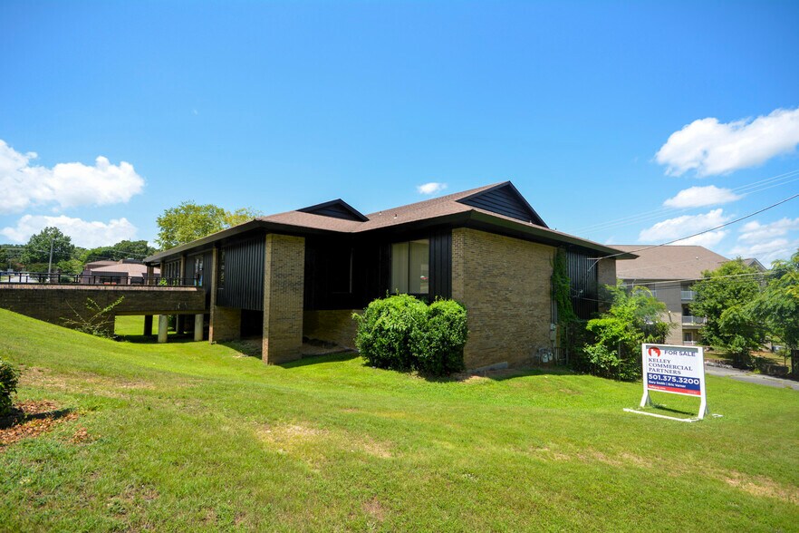 1924 Fendley Dr, North Little Rock, AR for sale - Building Photo - Image 3 of 22