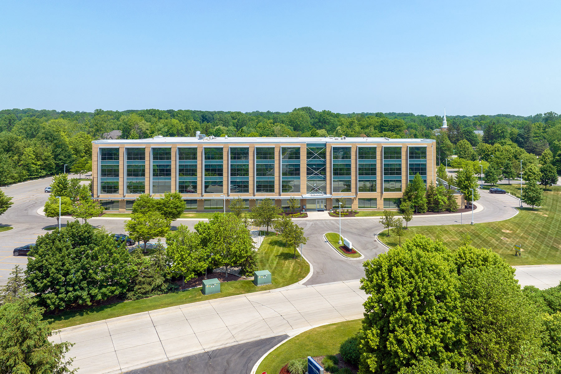 36500 Corporate Dr, Farmington Hills, MI for lease Building Photo- Image 1 of 8