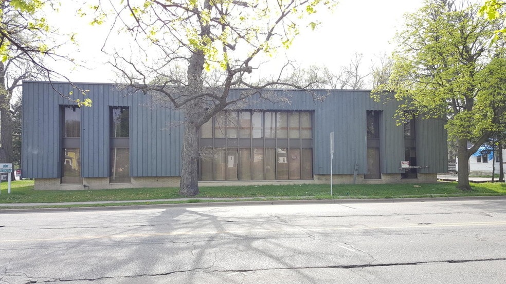 1511 Portage St, Kalamazoo, MI for sale - Primary Photo - Image 1 of 9