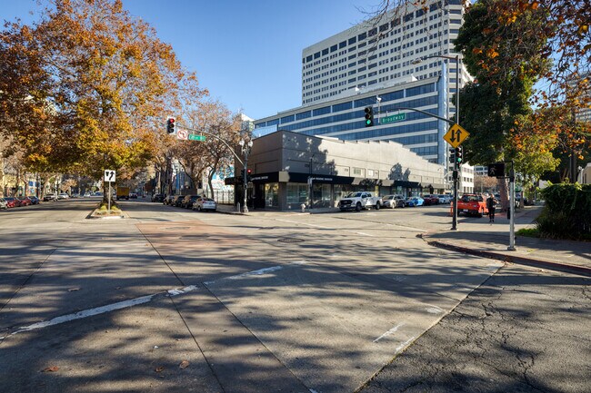More details for 2104 Broadway, Oakland, CA - Retail for Sale