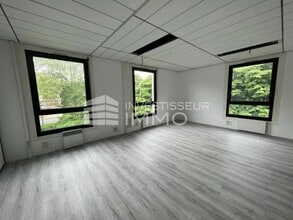 Office in Lognes for lease Interior Photo- Image 2 of 4