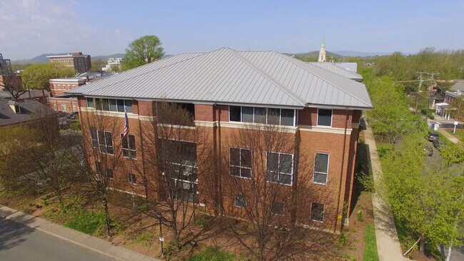 More details for 701 E High St, Charlottesville, VA - Office for Lease