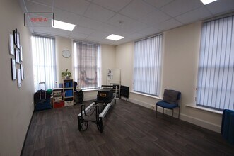 9 High St, Lutterworth for sale Interior Photo- Image 1 of 3