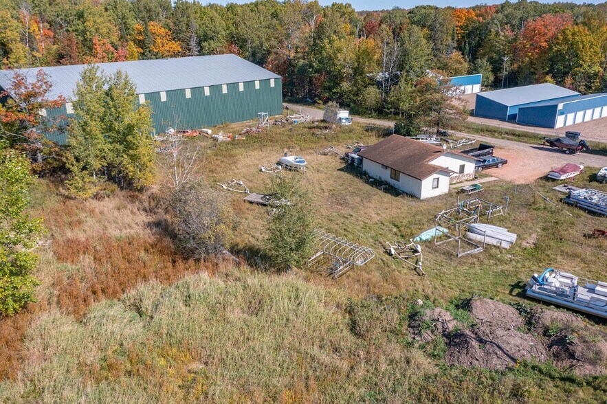 2198 State Highway 17, Phelps, WI à vendre - Photo du bâtiment - Image 2 de 22