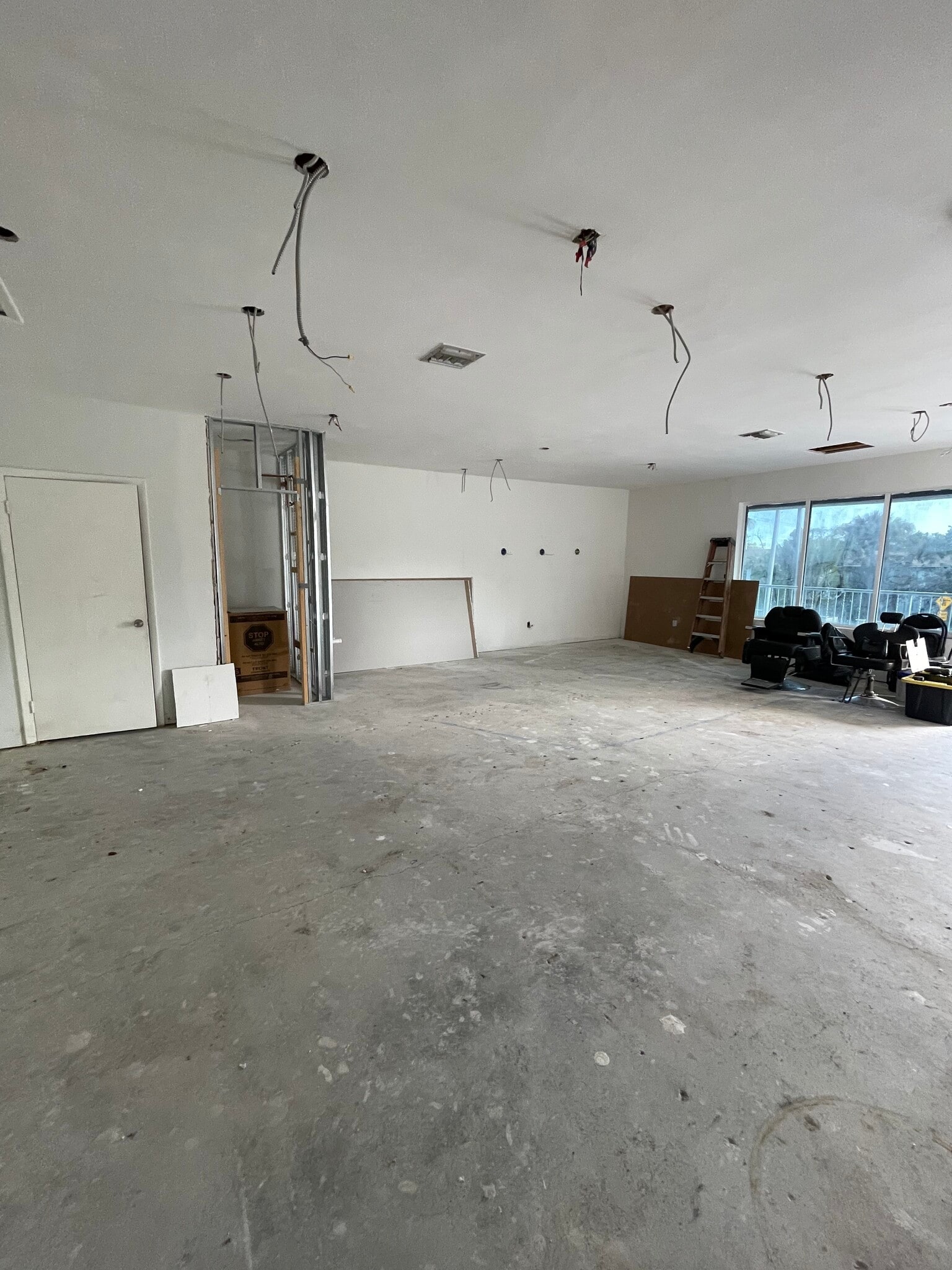 375 NE 54th St, Miami, FL à louer Photo intérieure- Image 1 de 7