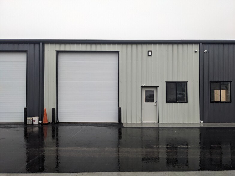 35 W Owyhee Ave, Homedale, ID à louer - Photo du bâtiment - Image 2 de 9