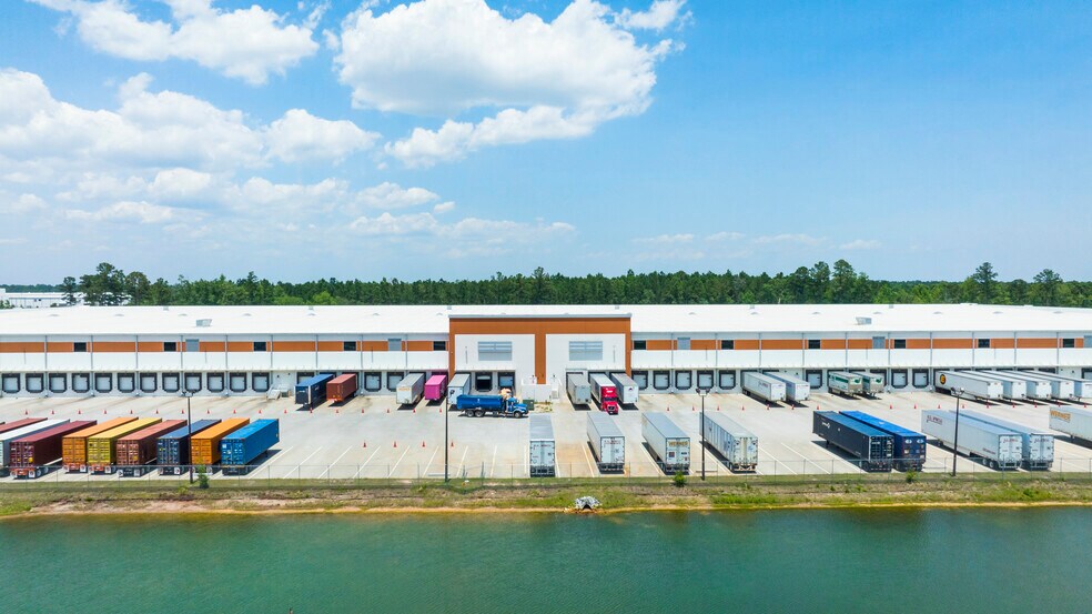 1240 S H Morgan Pkwy, Pooler, GA à louer - Photo du bâtiment - Image 2 de 5