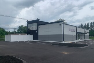 Plus de détails pour 111 Shrewsbury St, West Boylston, MA - Commerce de détail à vendre