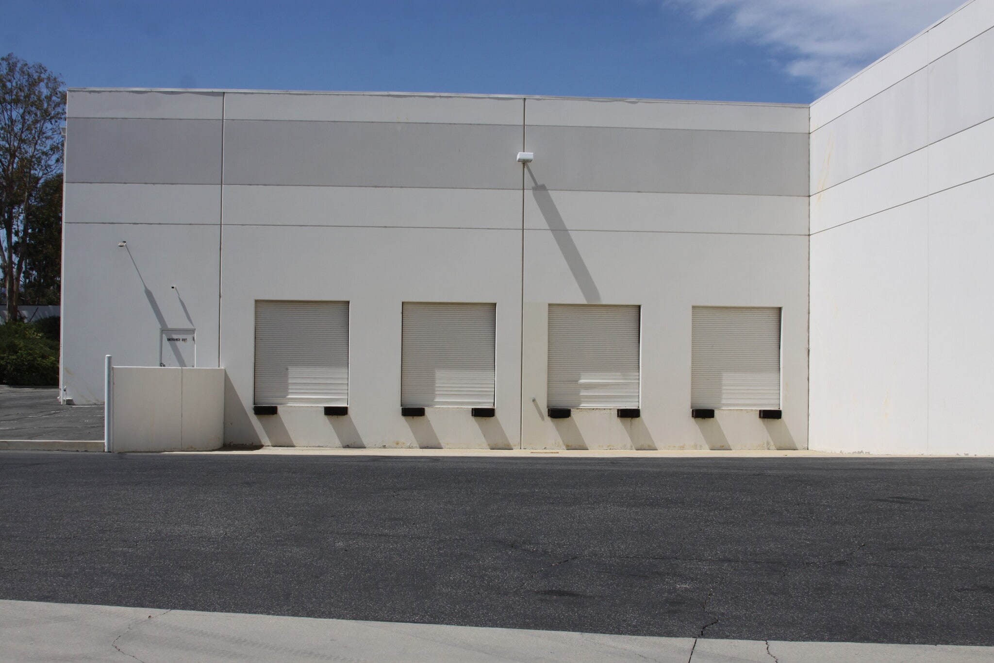 28040 W Harrison Pky, Valencia, CA à louer Photo intérieure- Image 1 de 2