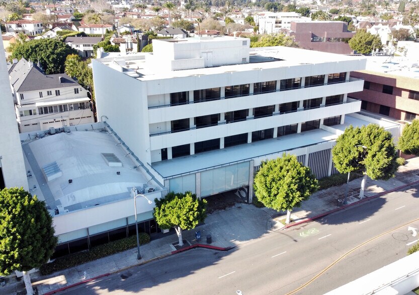 405 S Beverly Dr, Beverly Hills, CA à louer - Photo du bâtiment - Image 1 de 15