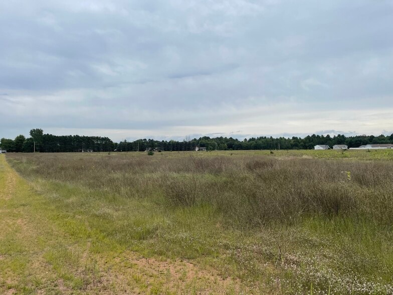 2235 Pleasant Dr, Kronenwetter, WI à vendre - Photo du bâtiment - Image 3 de 3