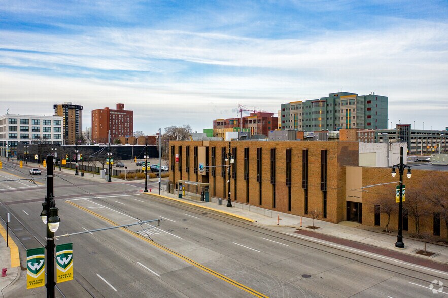 50 E Canfield St, Detroit, MI à louer - Photo du bâtiment - Image 3 de 6