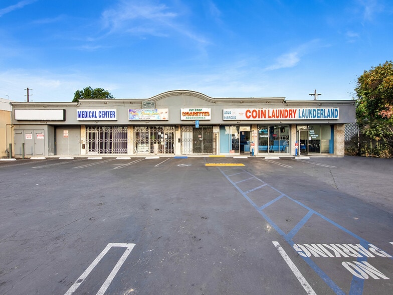 6817-6823 Kester Ave, Van Nuys, CA for lease - Building Photo - Image 3 of 6