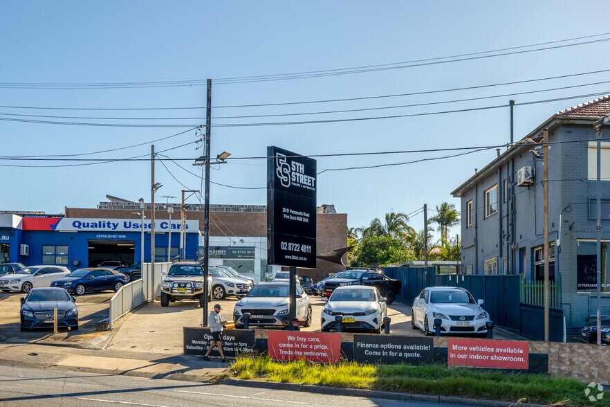 29-31 Parramatta Rd, Five Dock à louer - Photo du bâtiment - Image 3 de 4