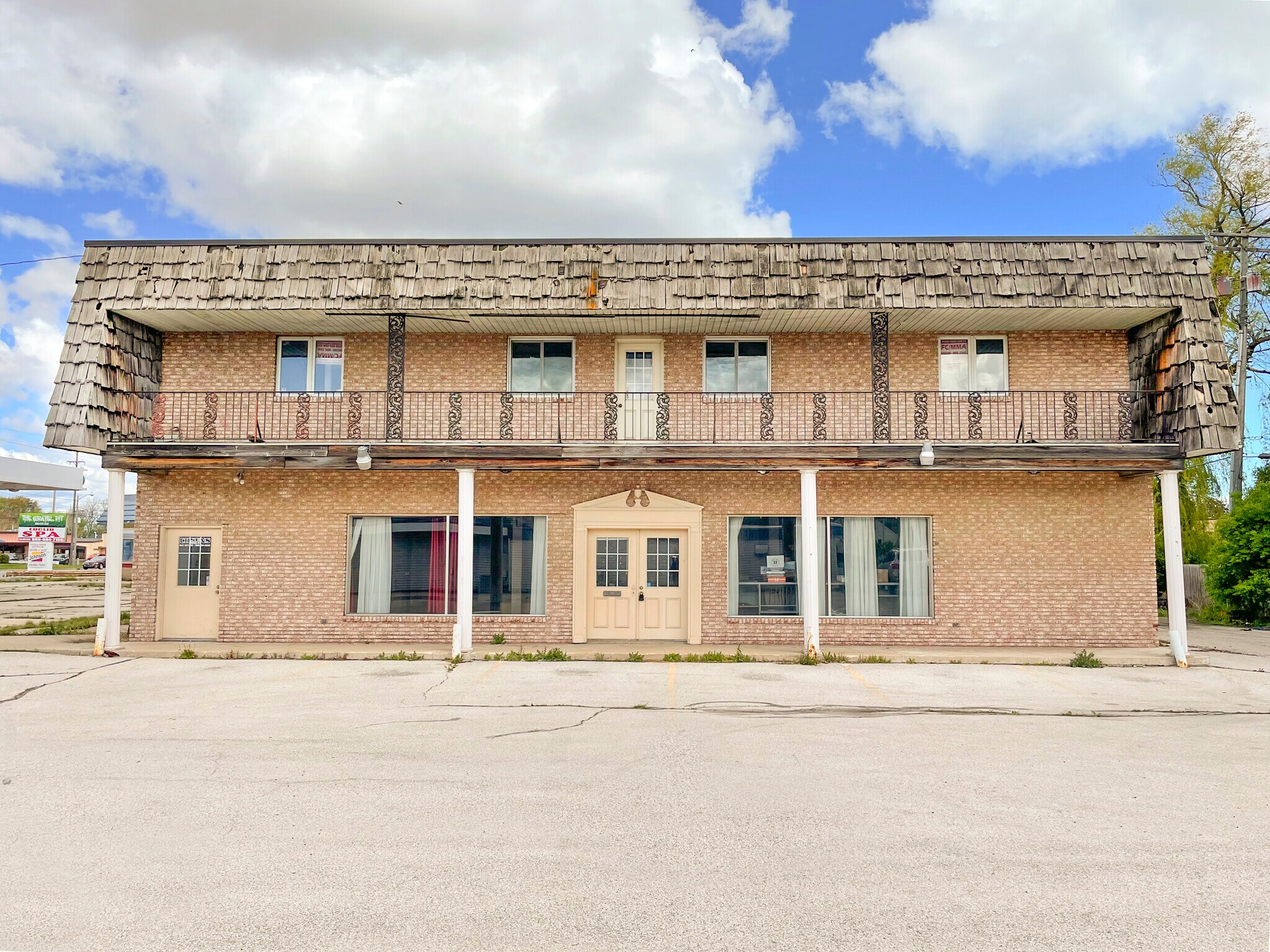 804 N Euclid Ave, Bay City, MI for sale Primary Photo- Image 1 of 21