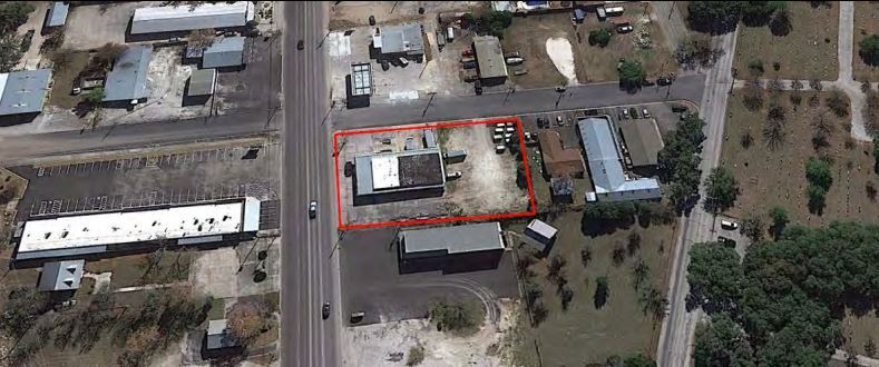 904 N Main, Boerne, TX à vendre - Aérien - Image 2 de 2